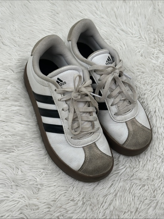 adidas Other - ❤️ Adidas VL Court 3.0 Sneaker